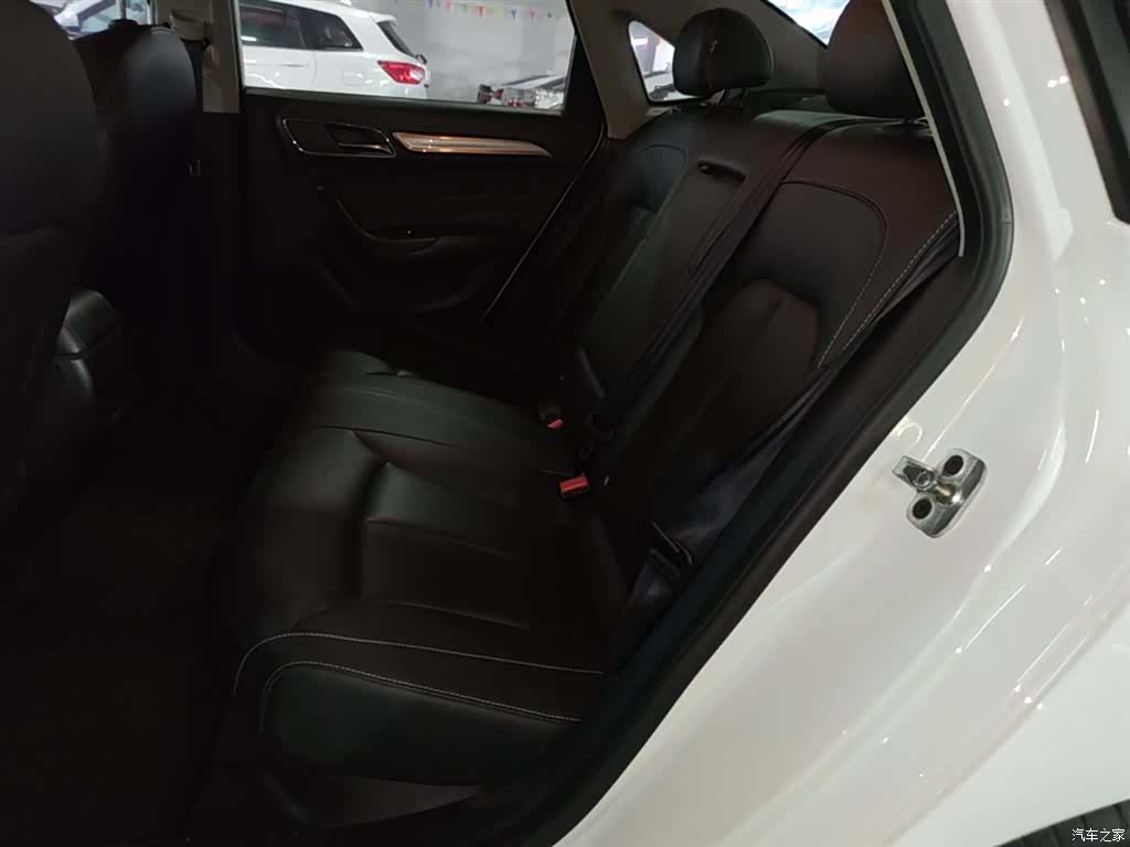 Roewe i6, 2017 17