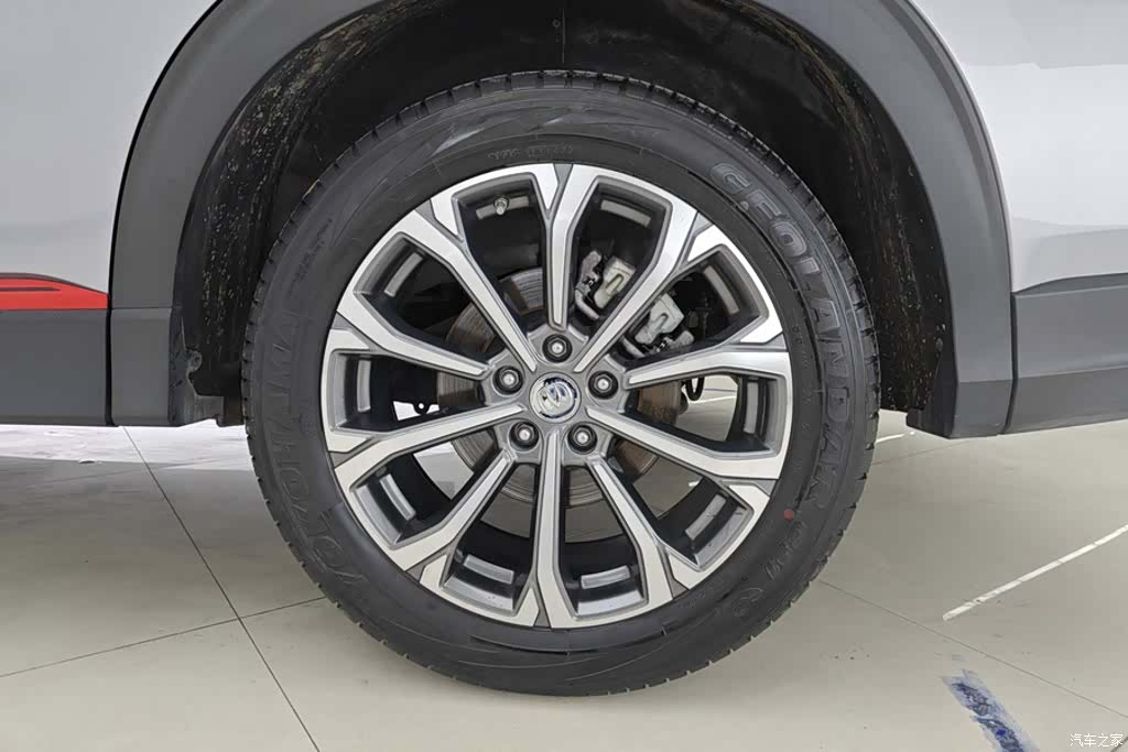 Changan CS85, 2022 6