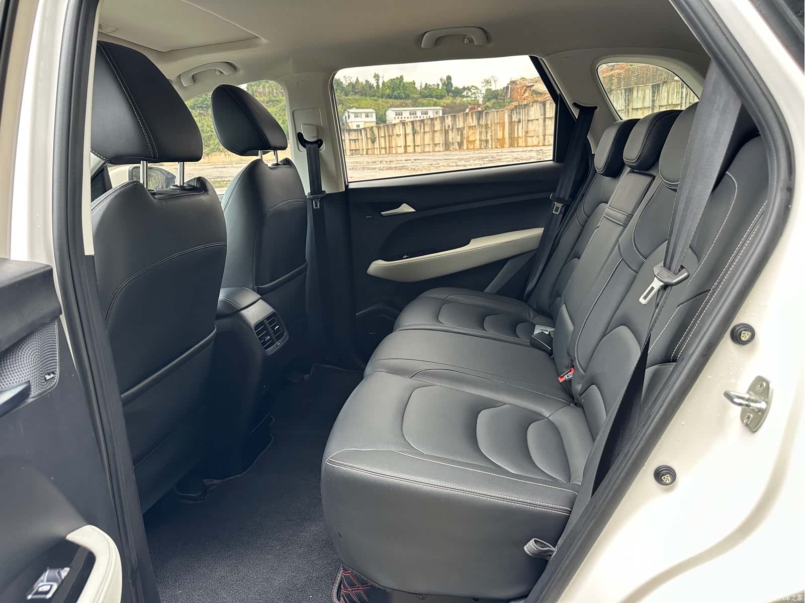 Wuling 530, 2019 9