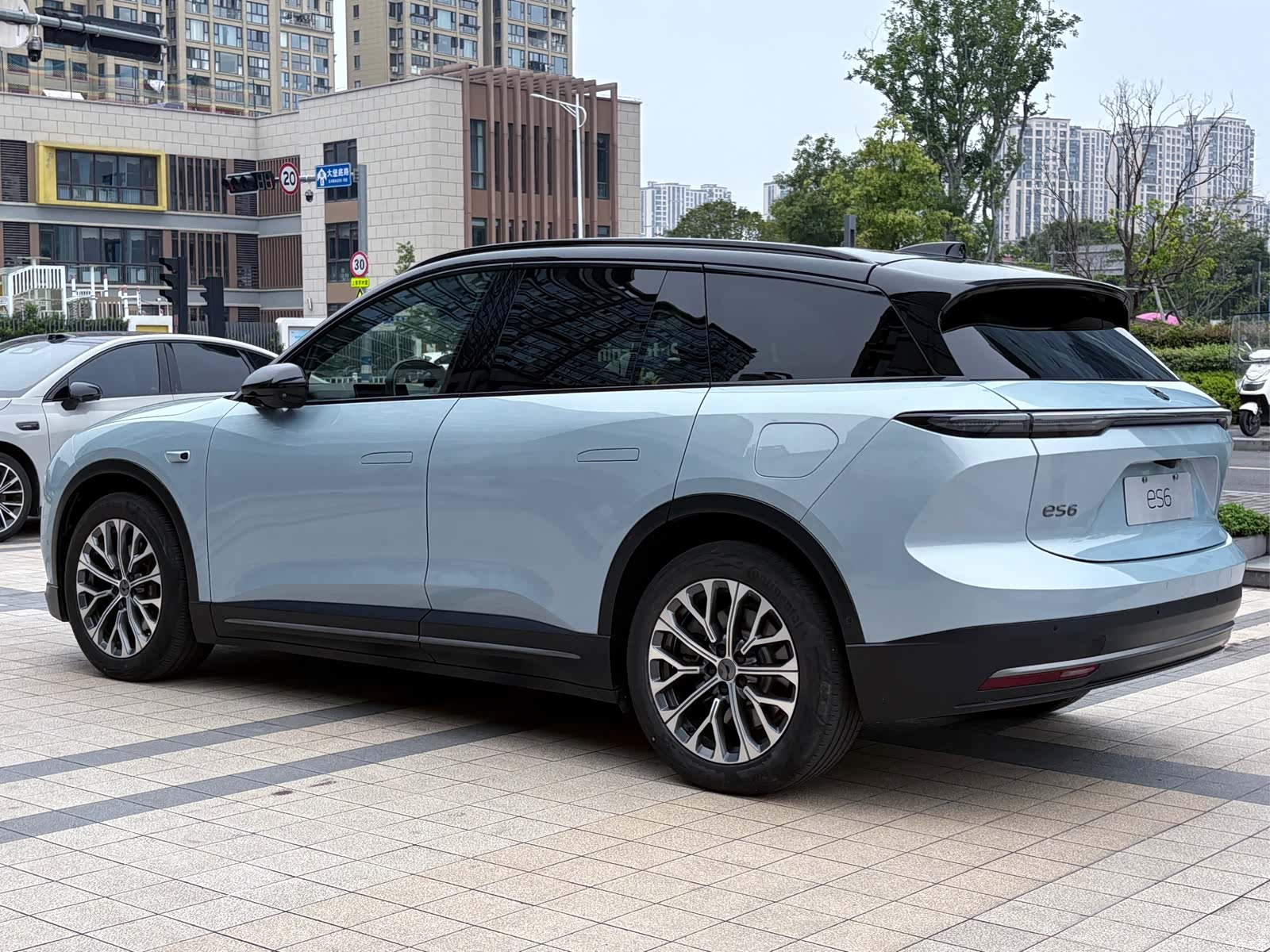 NIO ES6, 2023 3