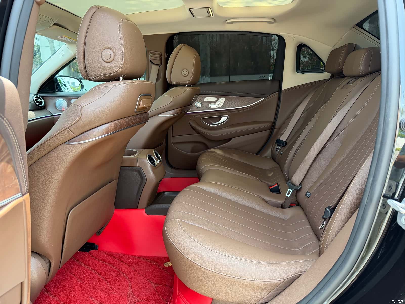 Mercedes-Benz E-Class, 2020 9