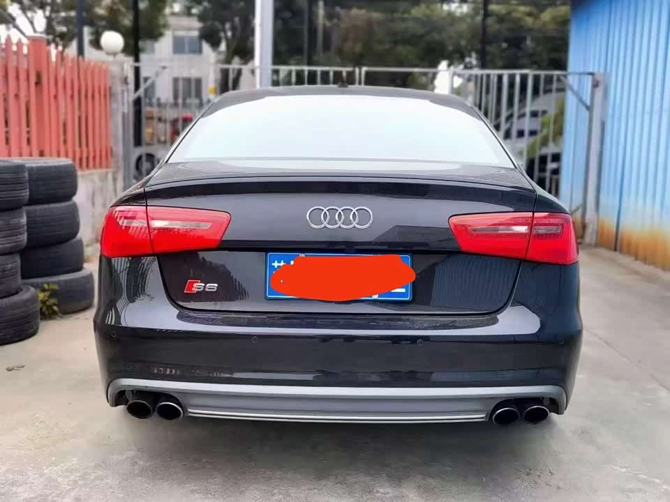 Audi S6