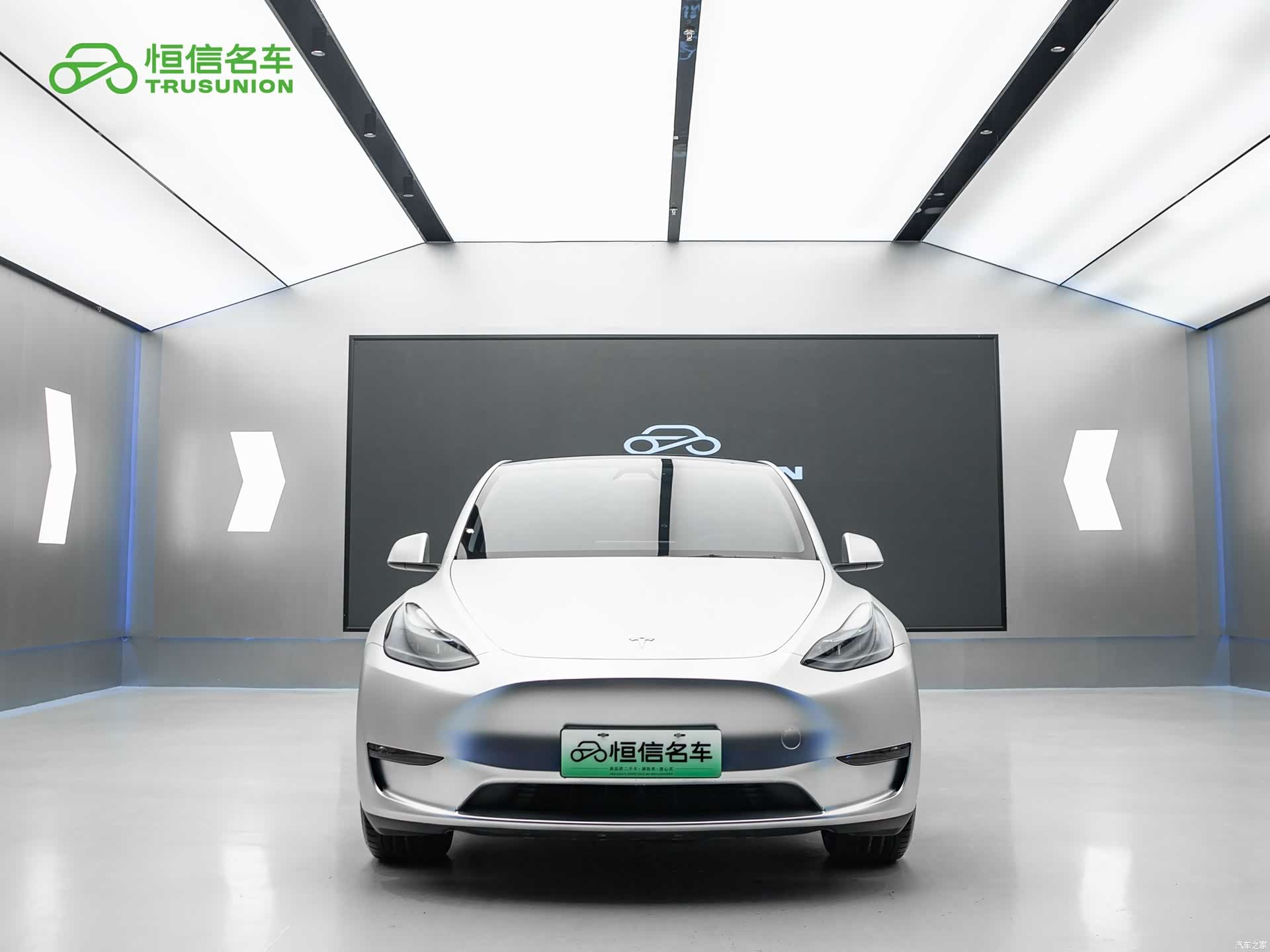 Tesla Model Y, 2024 2