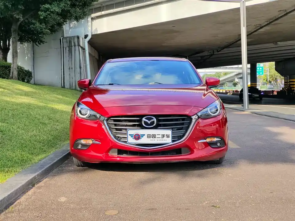 Mazda 3 Angkesaila
