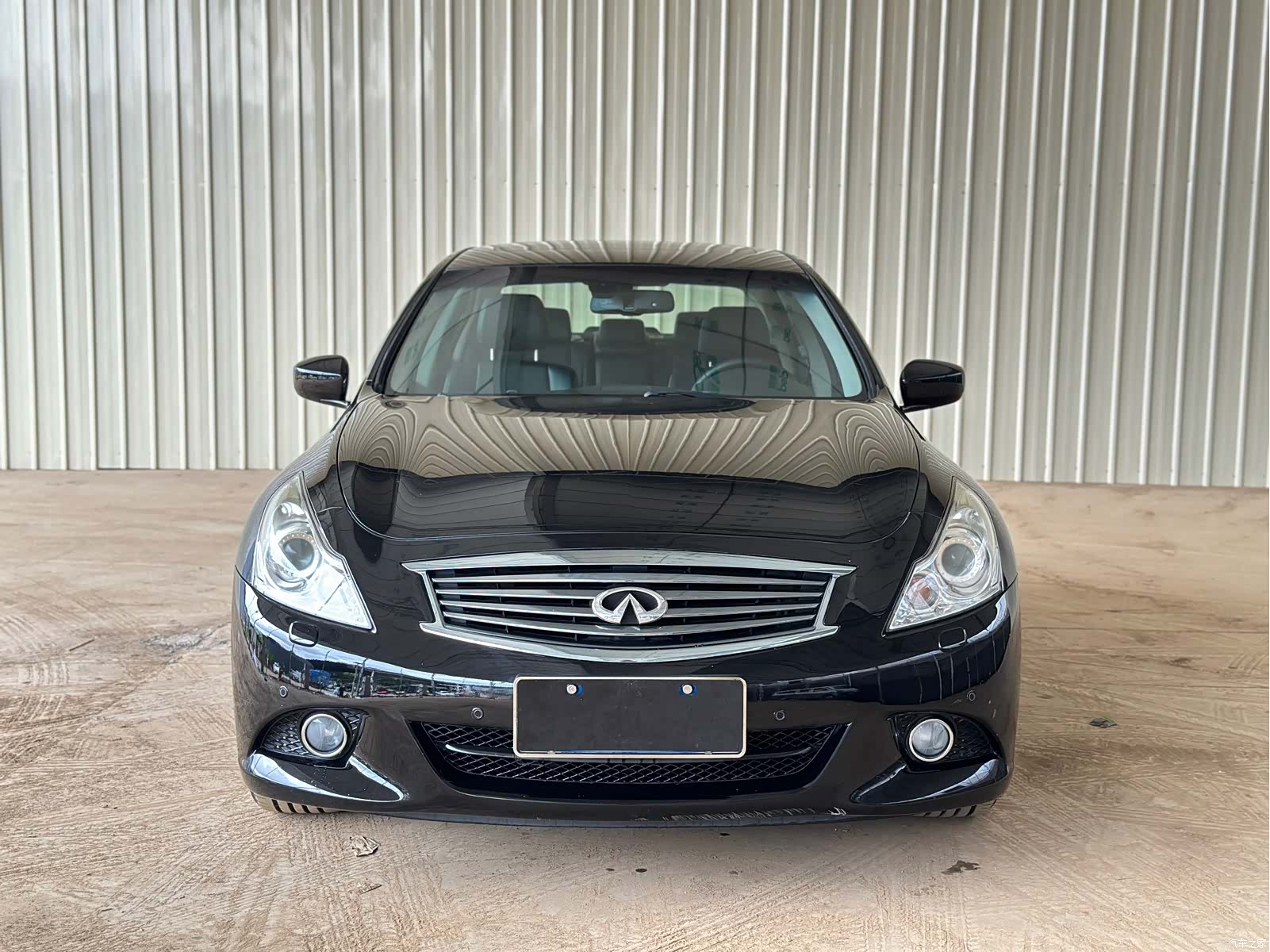 Infiniti G25, 2011 4