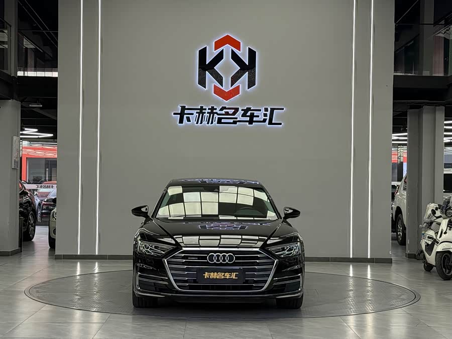 Audi A8 2020, фото 2