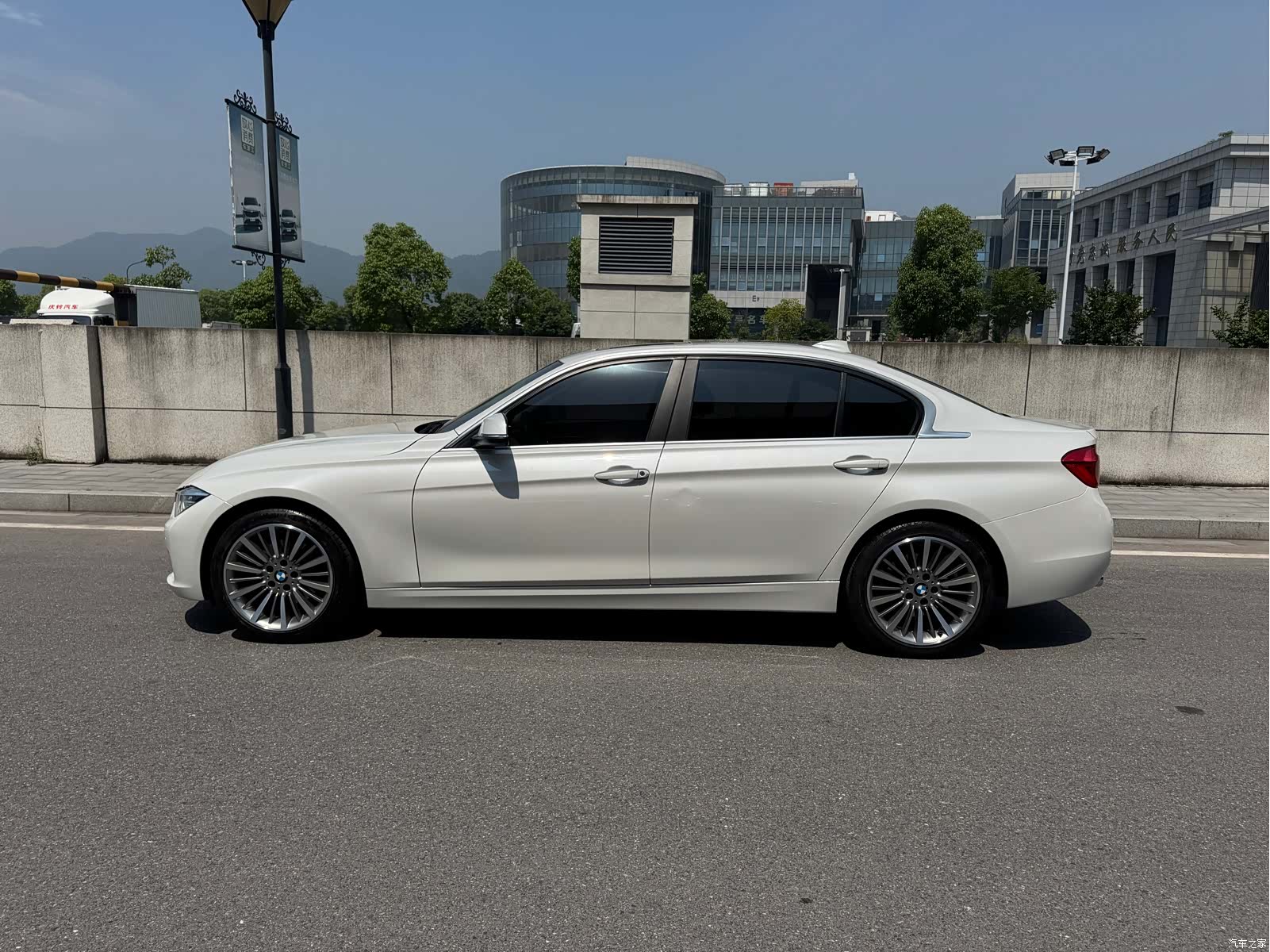 BMW 3 Series, 2019 7
