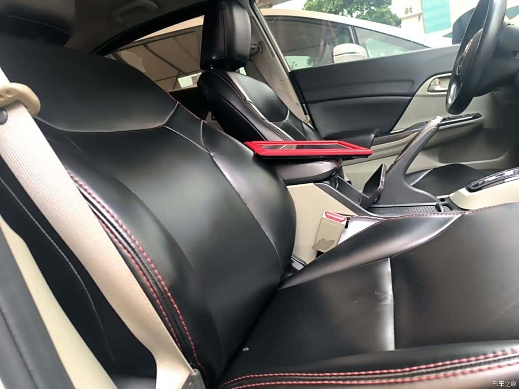 Honda Civic, 2015 25