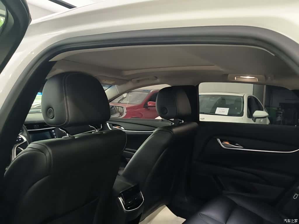Cadillac XTS, 2019 18