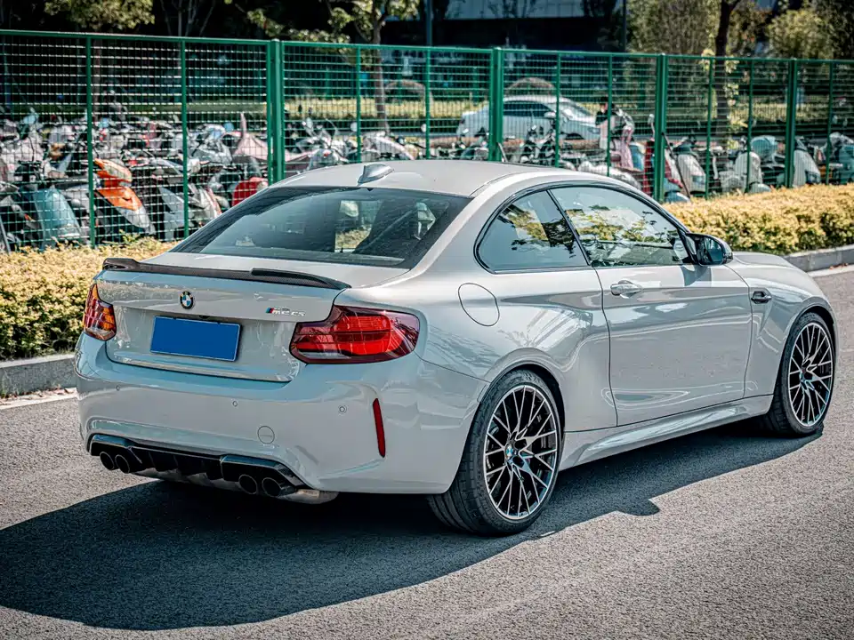 BMW M2