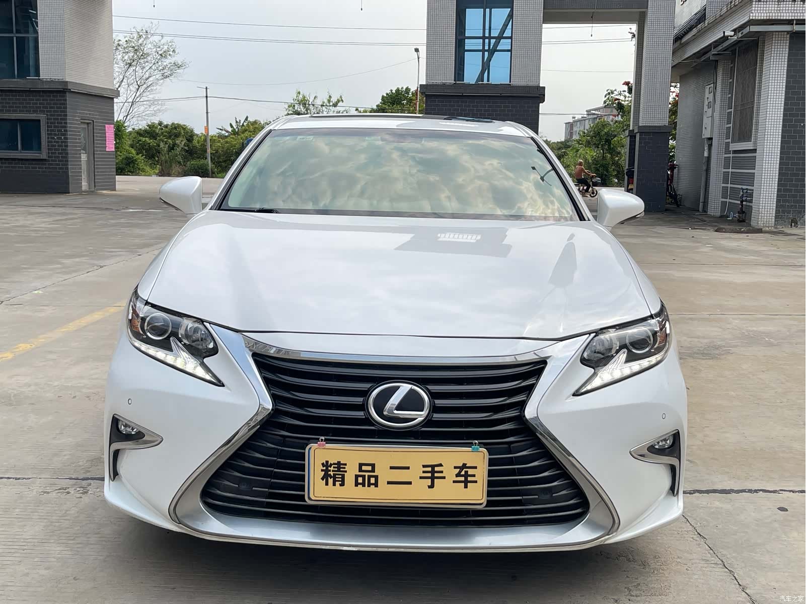 Lexus ES, 2018 2