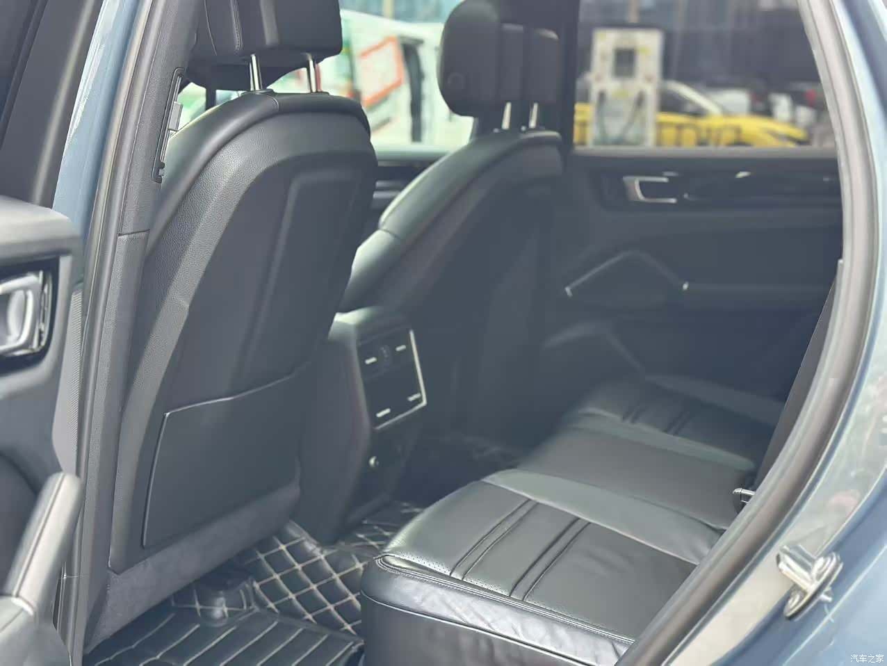 Porsche Cayenne, 2019 все фото