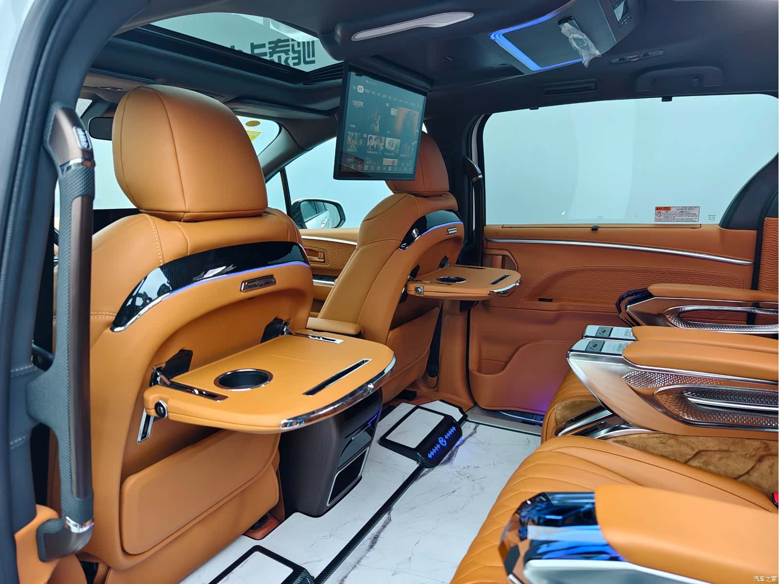 Toyota Granvia, 2026 20