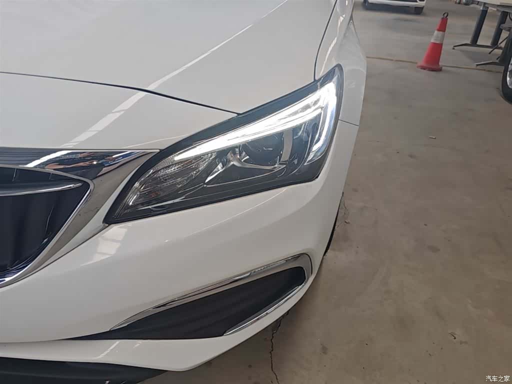 Buick Verano, 2018 24