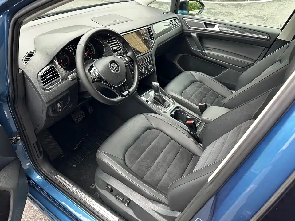 Volkswagen Golf*Jiayu