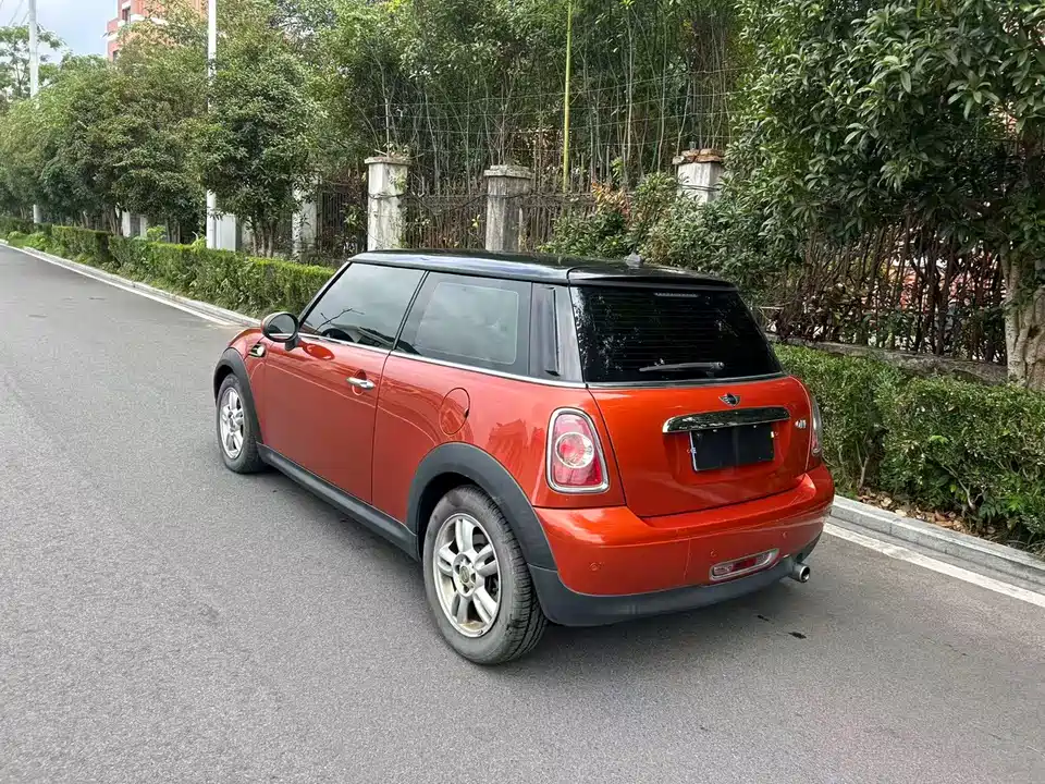 MINI MINI
