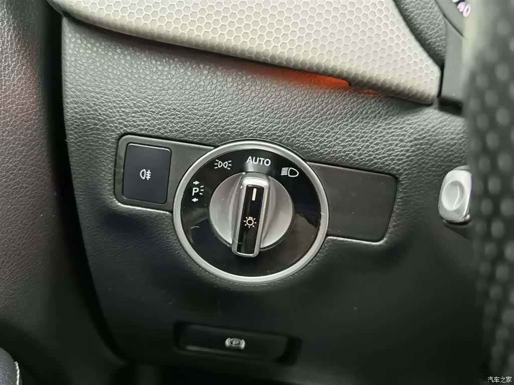 Mercedes-Benz B-Class, 2013 21