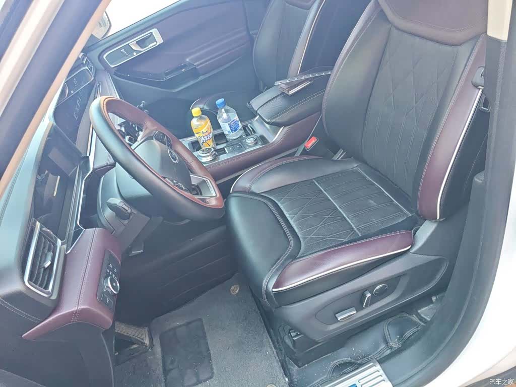 Ford Explorer, 2024 8