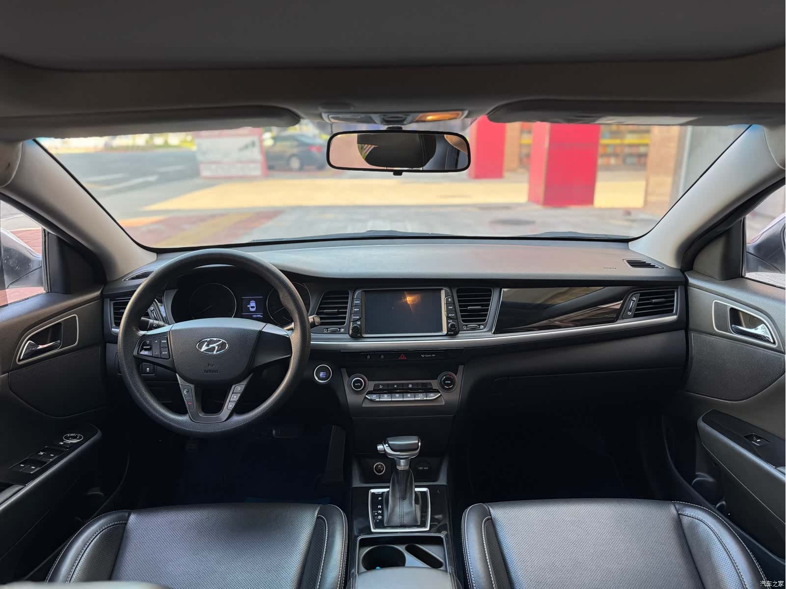 Hyundai GLS, 2018 все фото