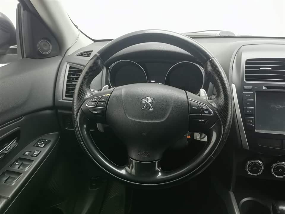 Peugeot 4008