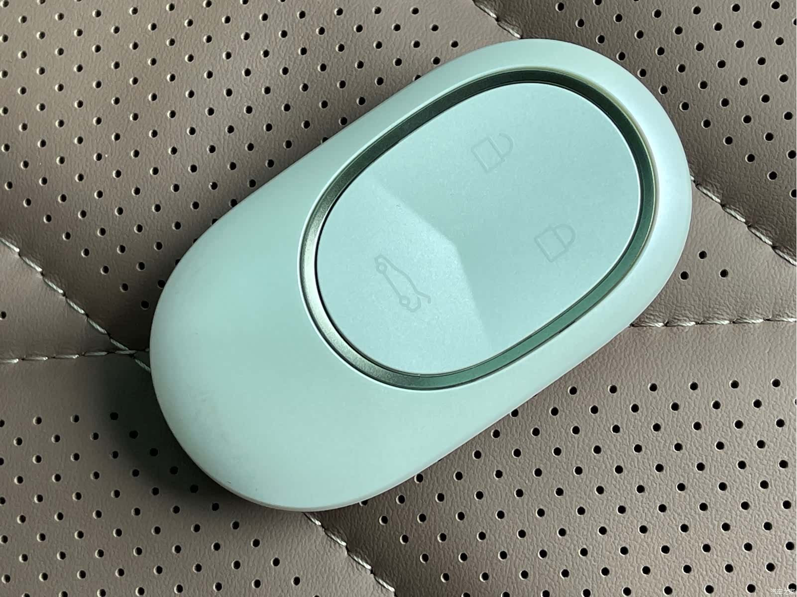 NIO EC6, 2025 15