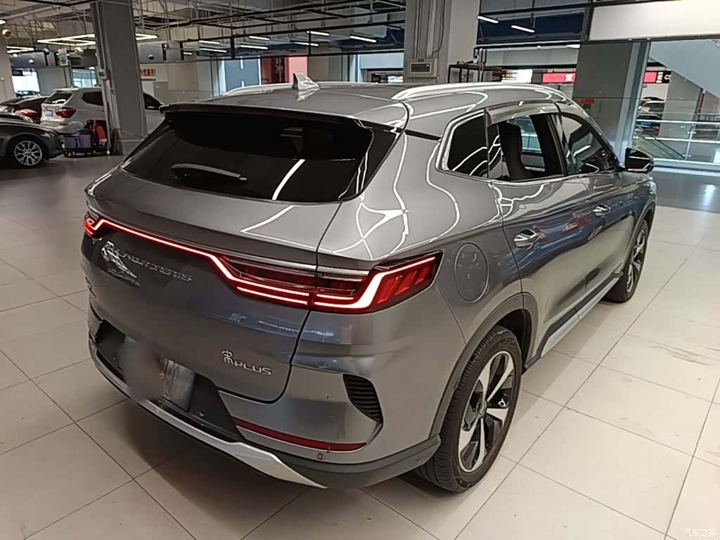 BYD Song, 2022 7
