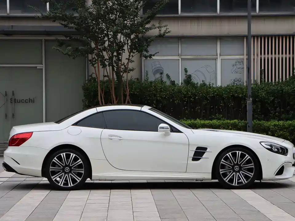 Mercedes-Benz SL class