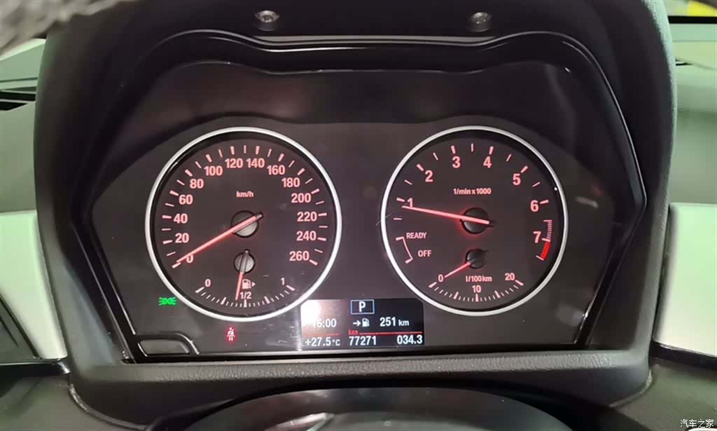 BMW X1, 2017 все фото