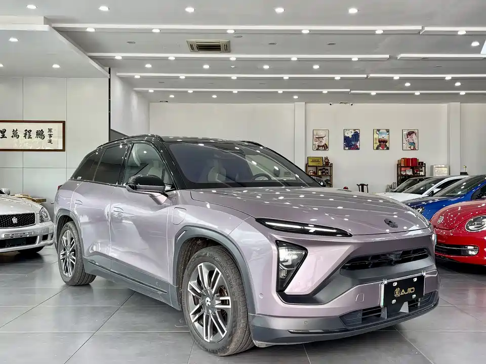 NIO ES6