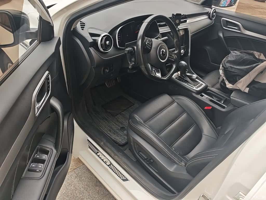 MG MG6, 2018 16