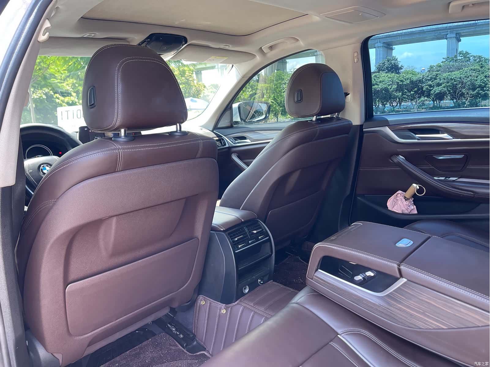 BMW 5 Series, 2018 26