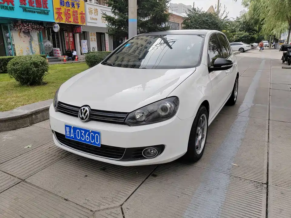 Volkswagen golf