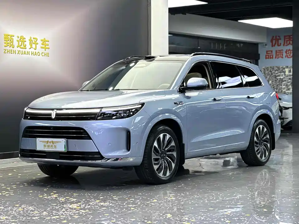 AITO Ask the world M7