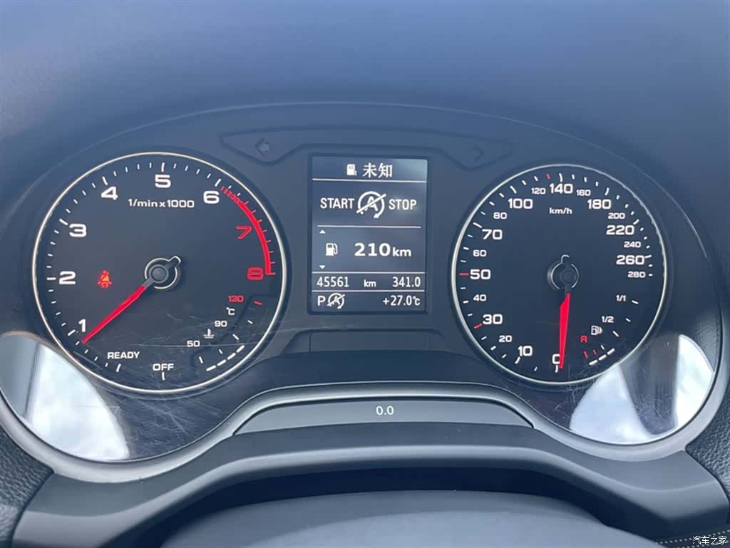 Audi Q2L, 2021 все фото