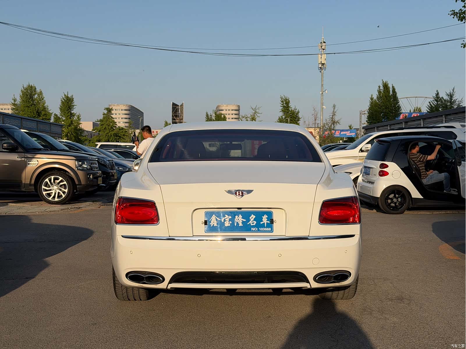 Bentley Flying Spur, 2017 3