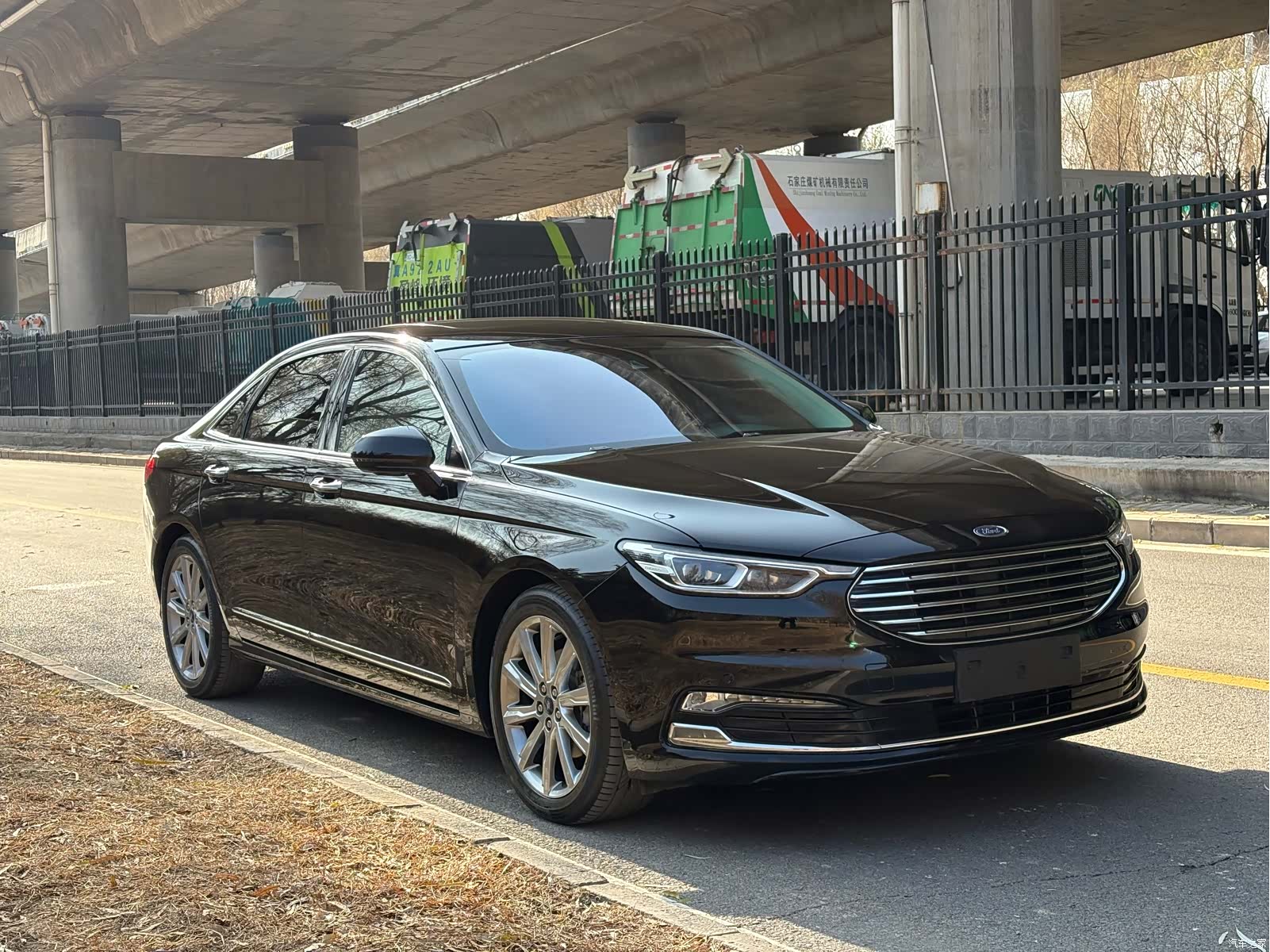Ford Taurus, 2021 3