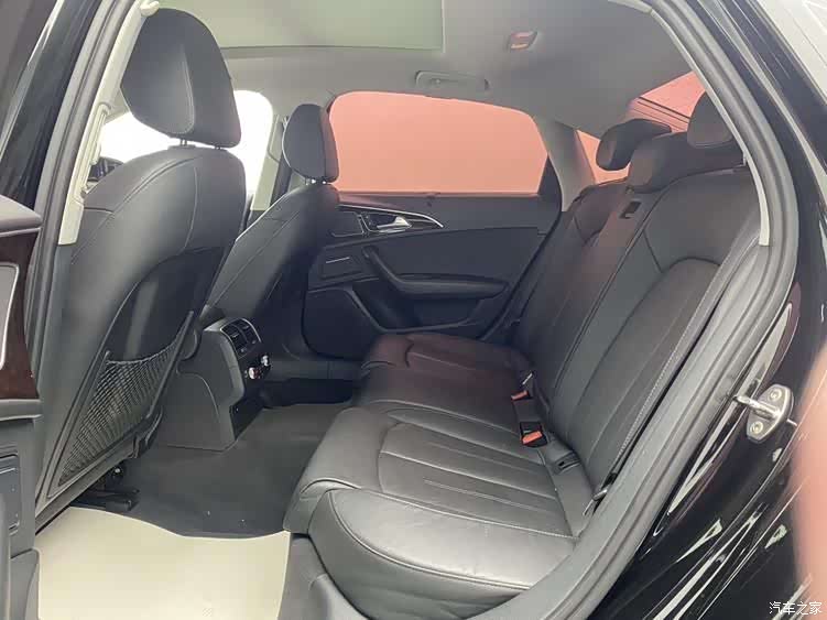 Audi A6L, 2016 23