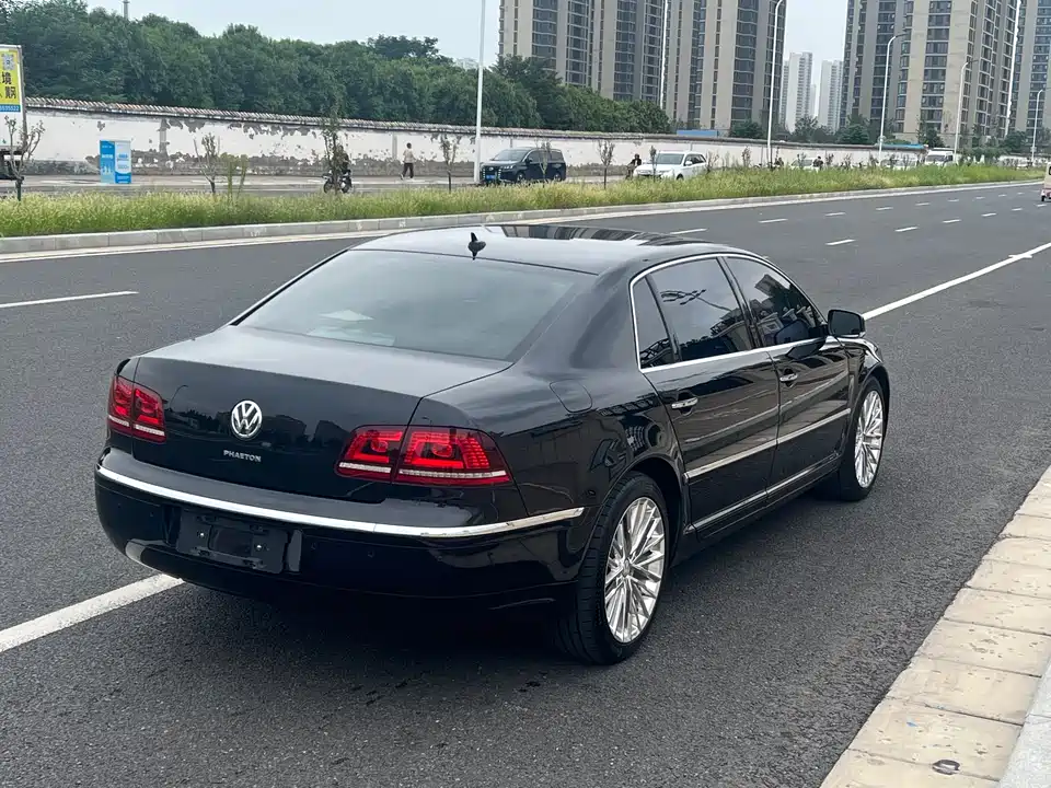 Volkswagen Phaeton