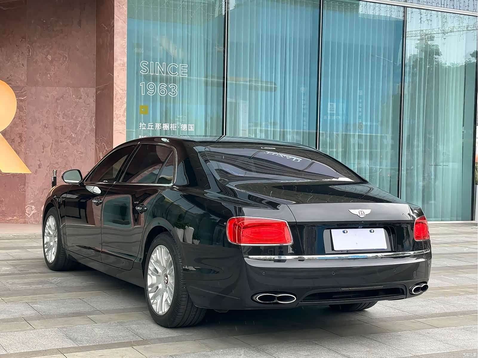 Bentley Flying Spur, 2018 все фото