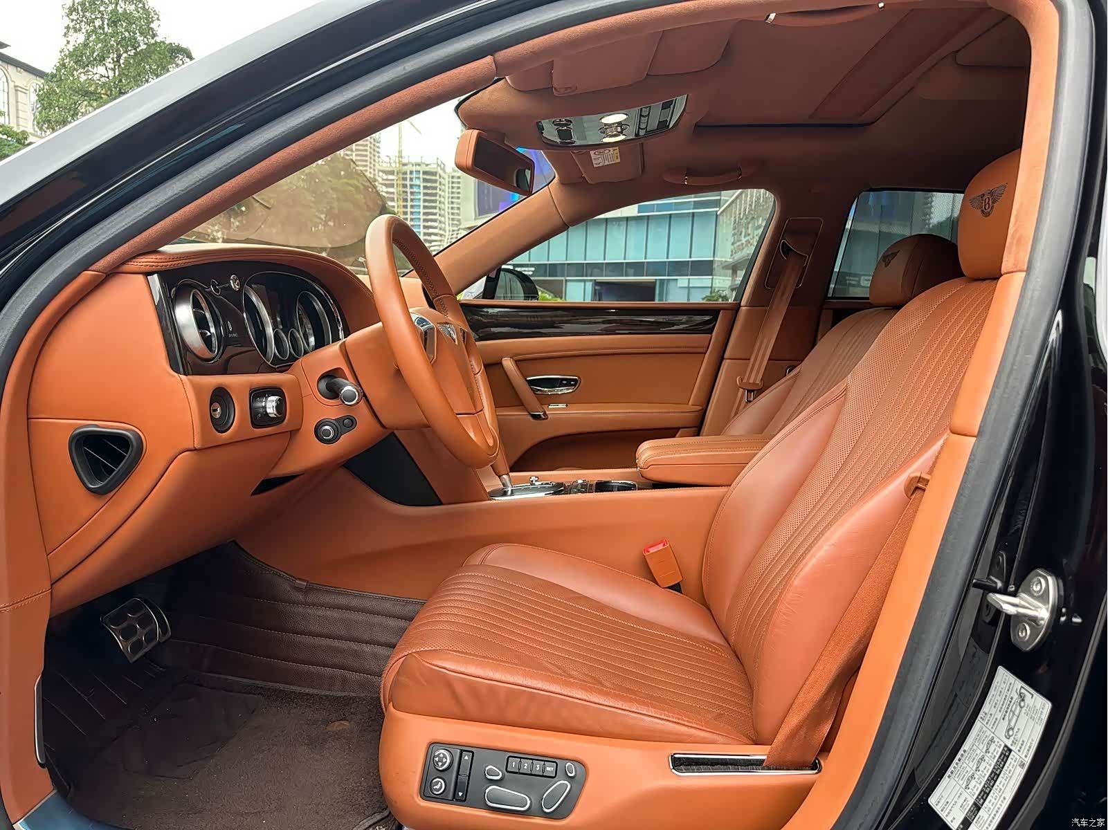 Bentley Flying Spur, 2018 7