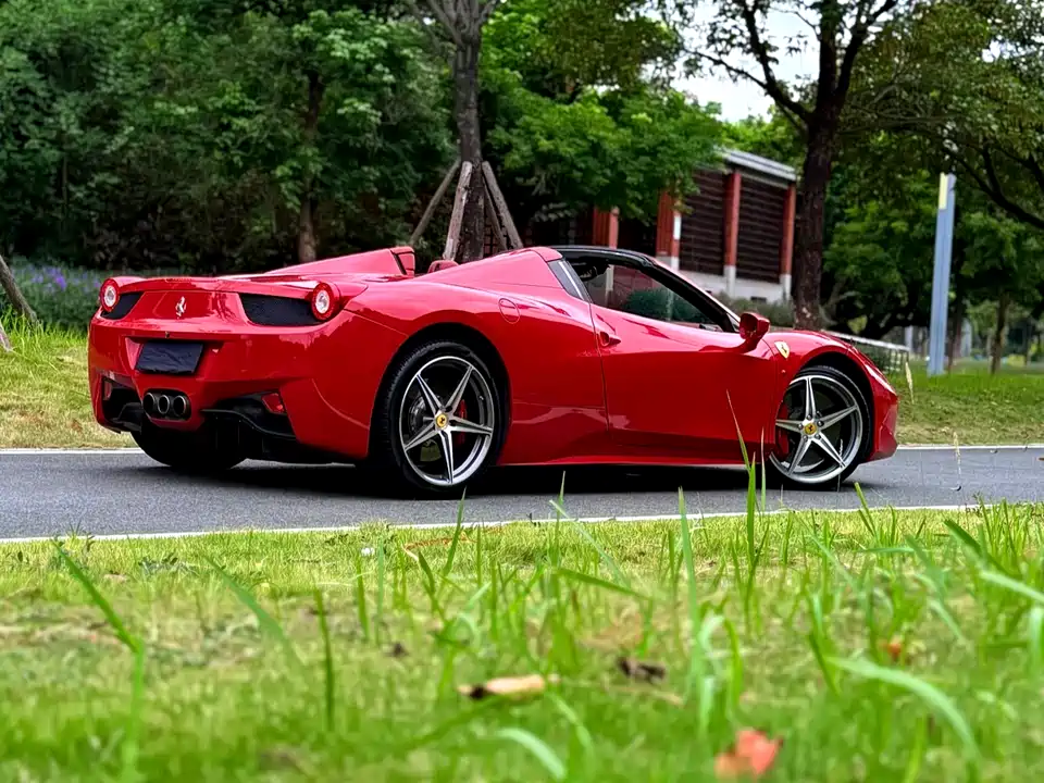 Ferrari 458