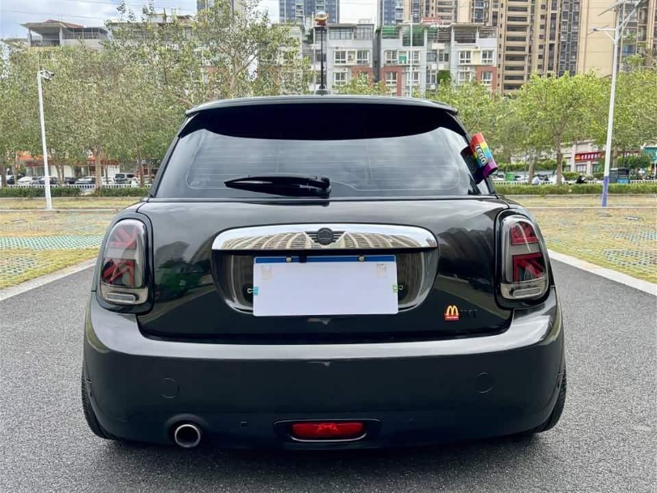 MINI MINI