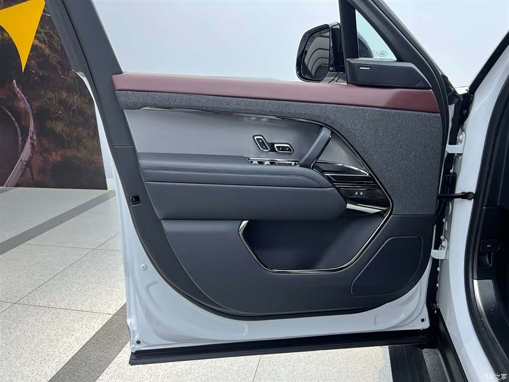 Land Rover Range Rover, 2023 30