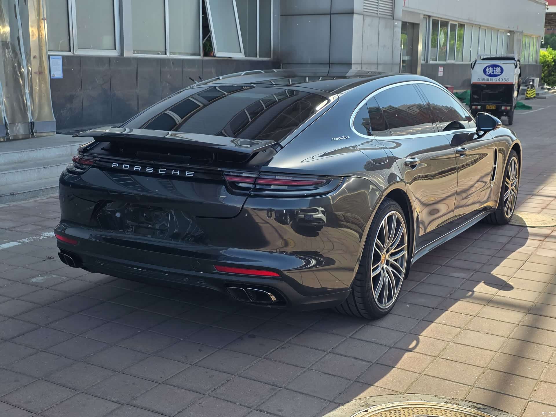 Porsche Panamera, 2018 6