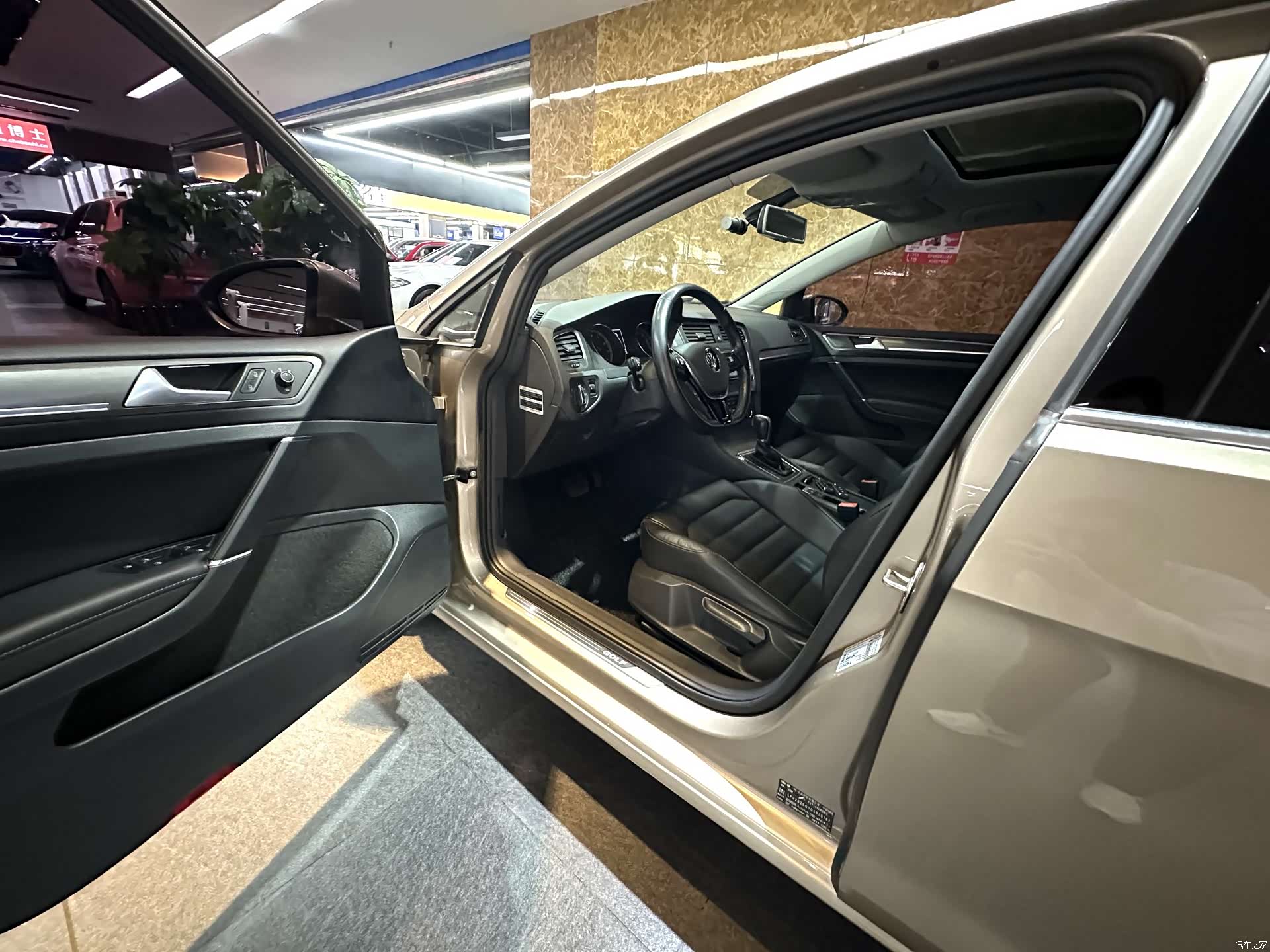 Volkswagen Golf, 2016 14
