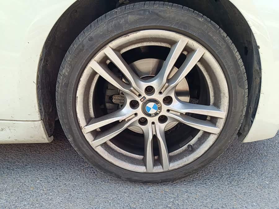 BMW 3 Series 2018, фото 23