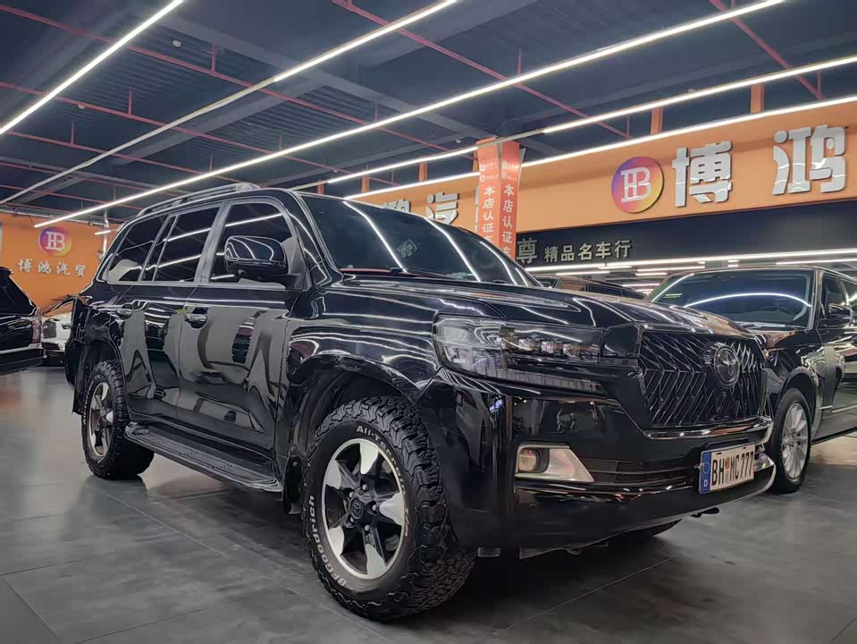 Toyota Land Cruiser