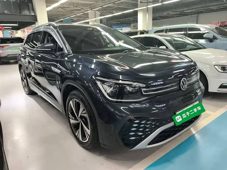 Volkswagen ID.6 CROZZ