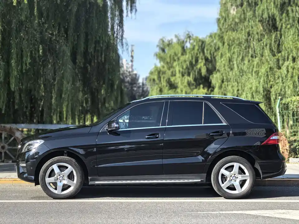 Mercedes-Benz M class