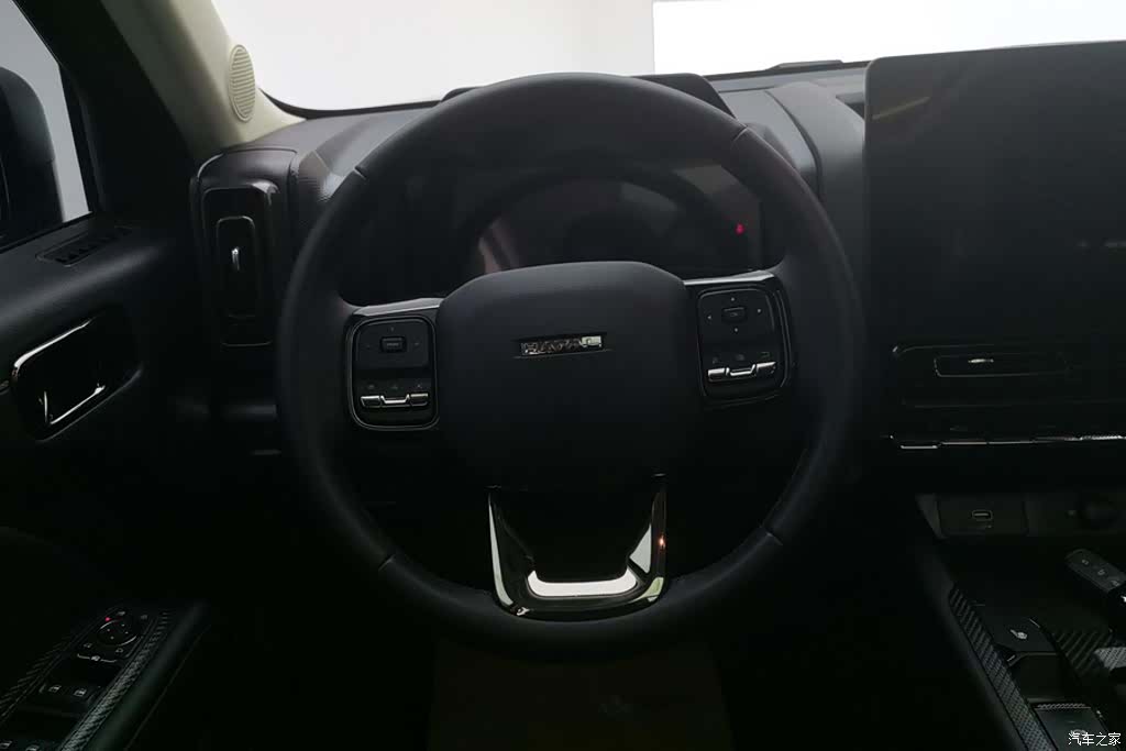 Haval Raptor, 2025 15